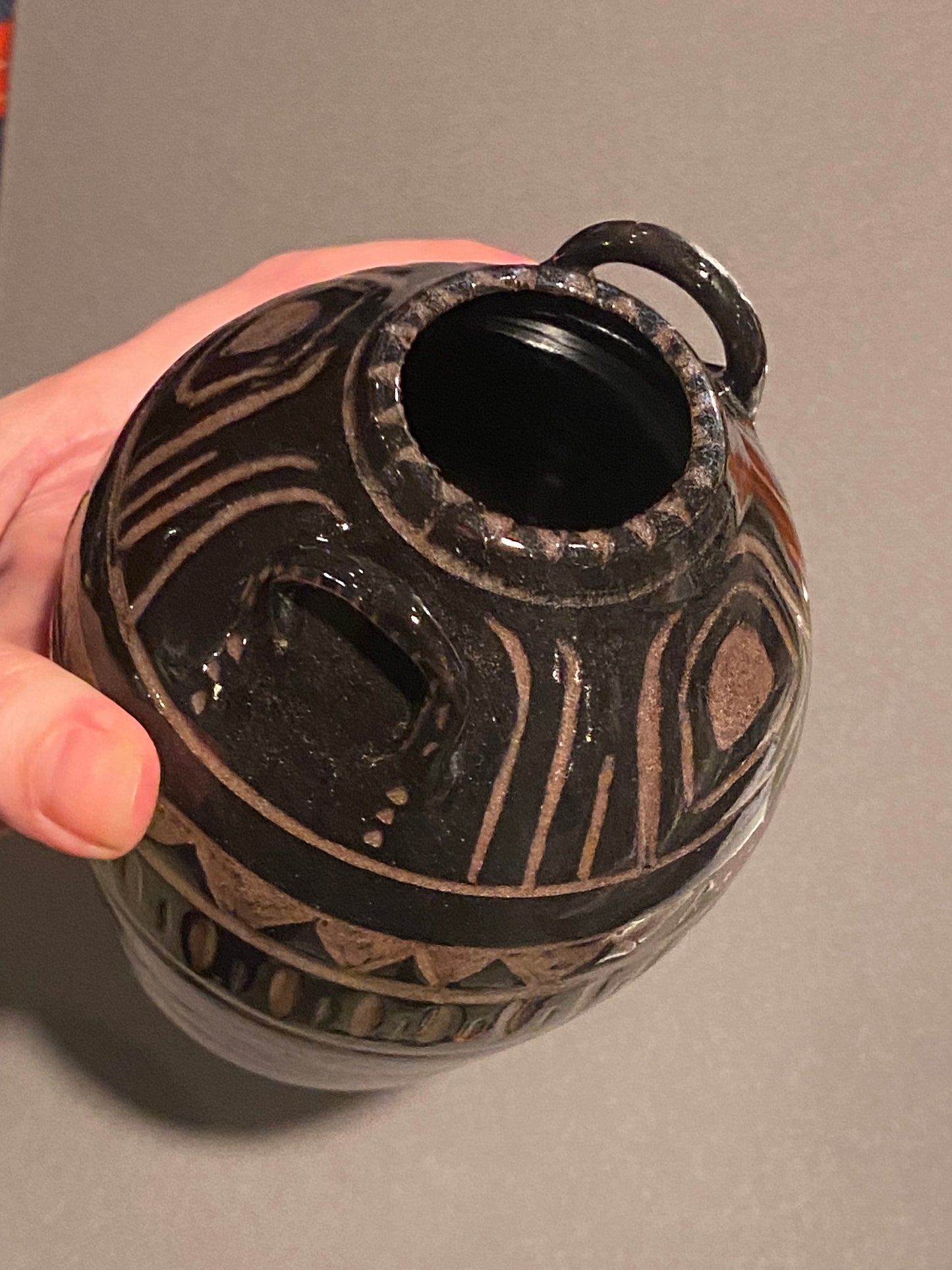 Urn-Style Sgraffito Vase