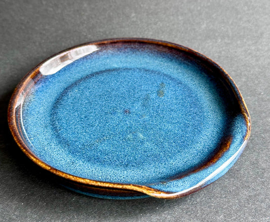 Blue-brown Spoonrest