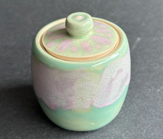 Green and Pink Whisker Holder