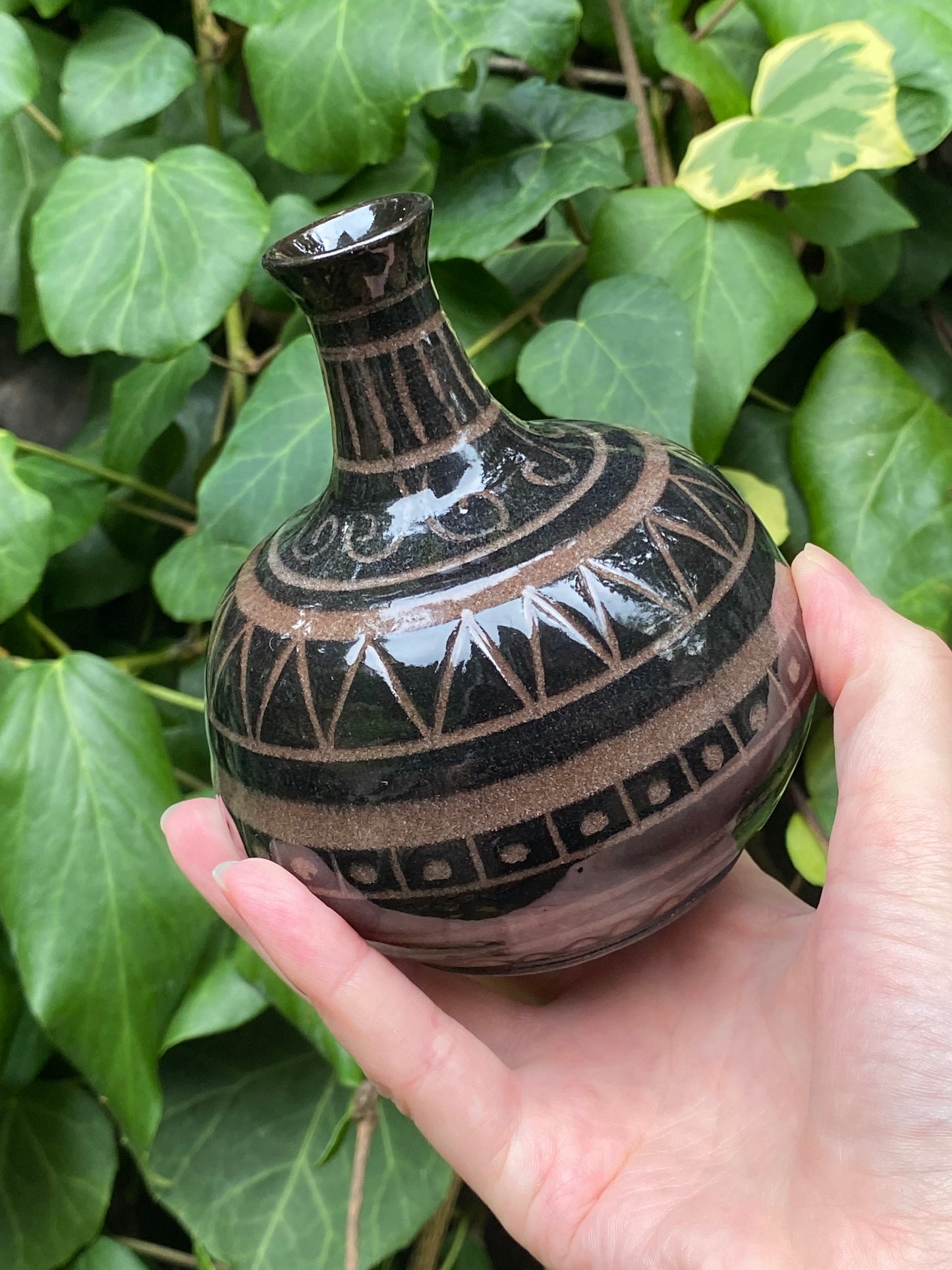 Chubby Sgraffito Vase