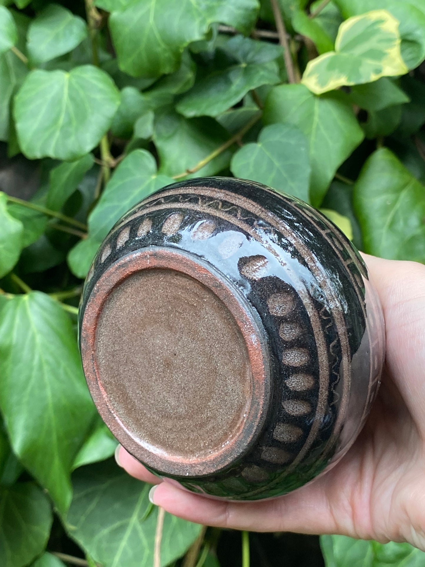Chubby Sgraffito Vase